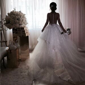 Elegant White Wedding Dress